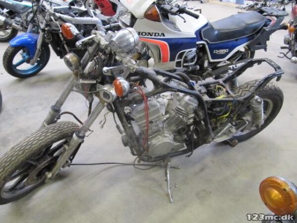 KAWASAKI - Image 2