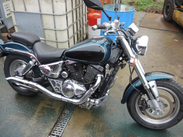 Suzuki VZ800 Marauder