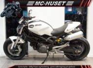 Ducati Monster 696