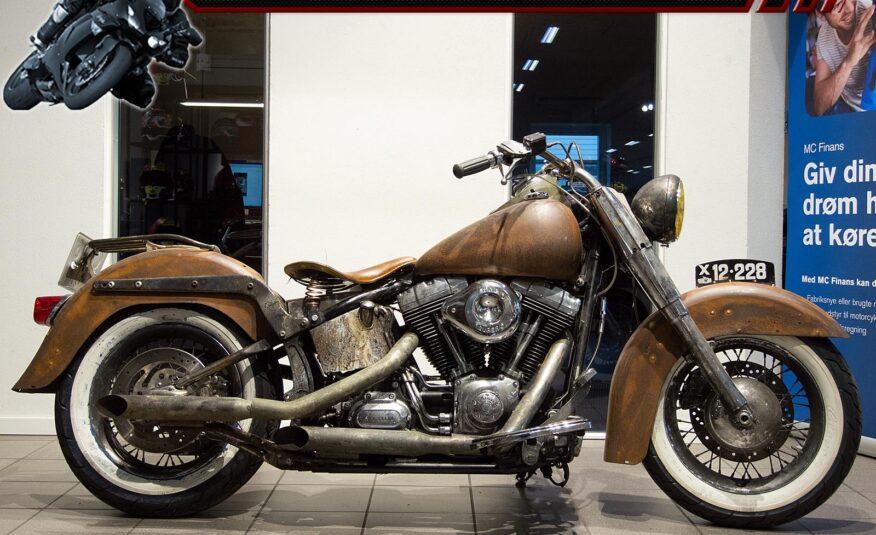 Harley-Davidson FLSTN Softail Deluxe