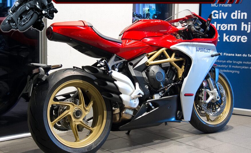 MV Agusta Superveloce 800