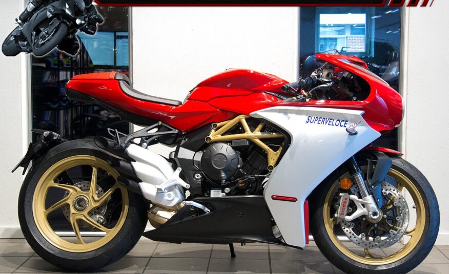 MV Agusta Superveloce 800