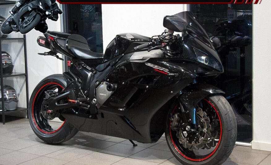 Honda CBR 1000 RR Fireblade