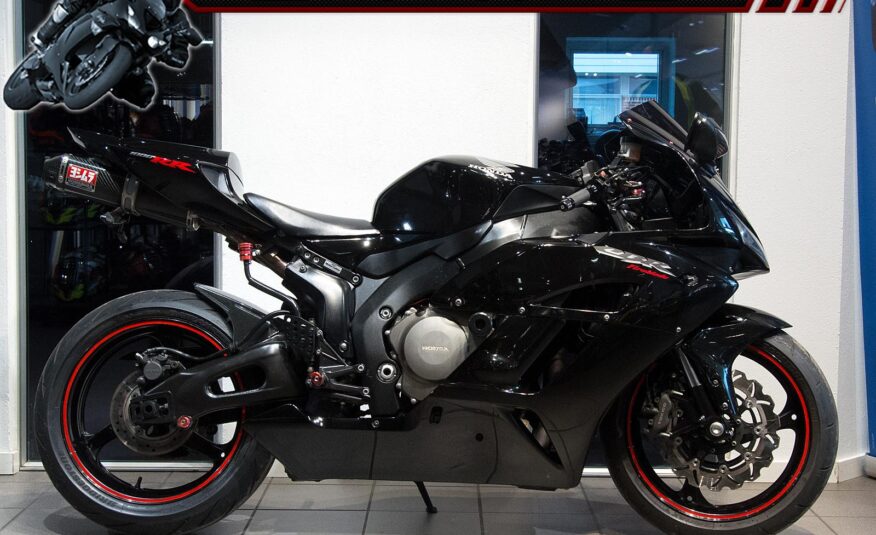 Honda CBR 1000 RR Fireblade