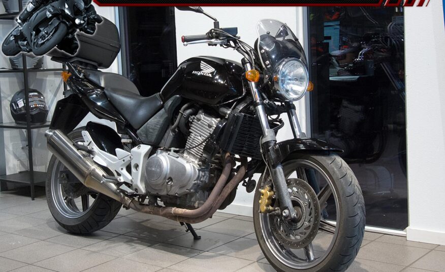 Honda CBF 500