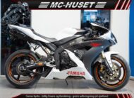 Yamaha YZF R1