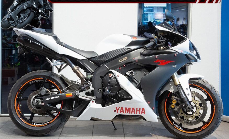 Yamaha YZF R1
