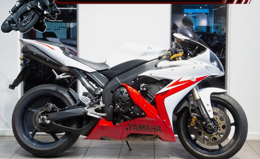 Yamaha YZF R1