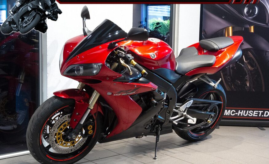 Yamaha YZF R1
