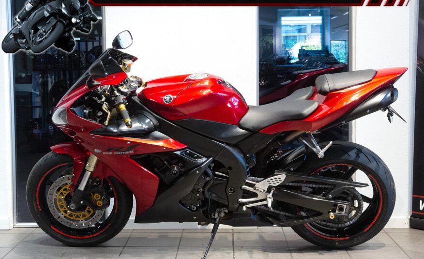 Yamaha YZF R1