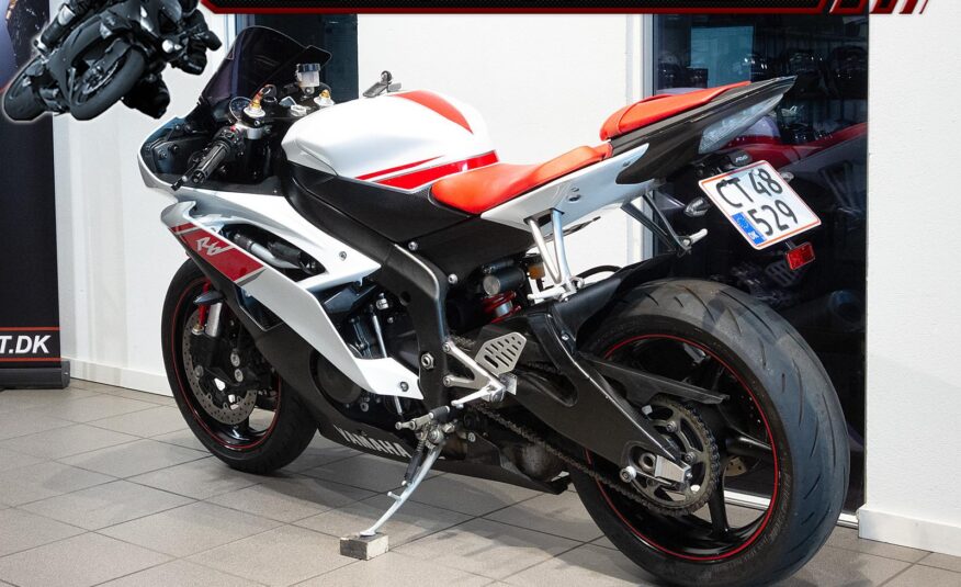 Yamaha YZF R6