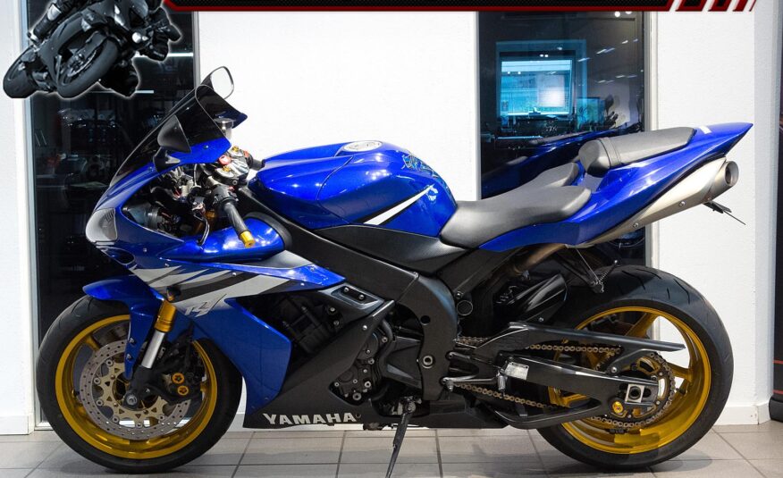 Yamaha YZF R1