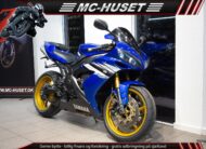 Yamaha YZF R1