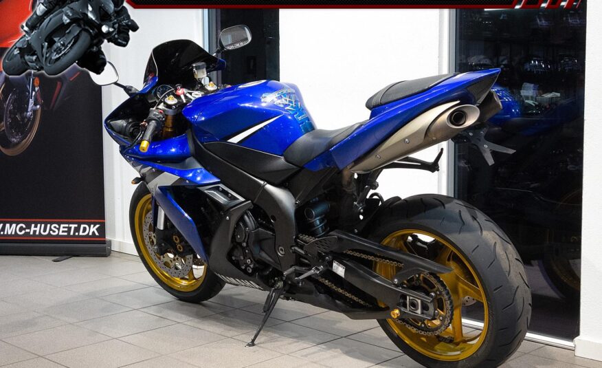 Yamaha YZF R1