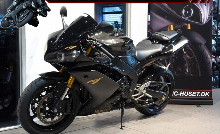 Yamaha YZF R1