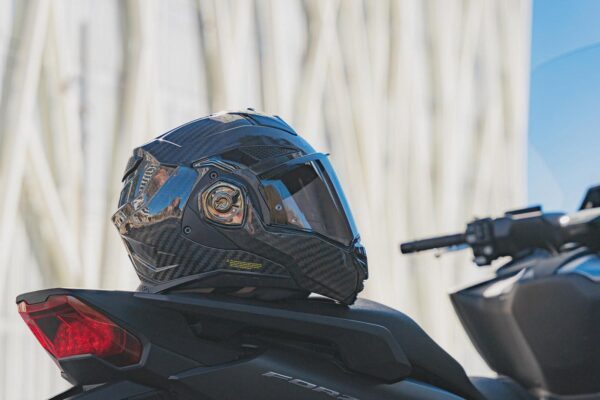 LS2 Advant X Carbon - Image 12