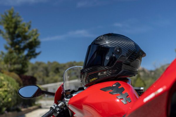 LS2 Thunder Carbon - Image 12