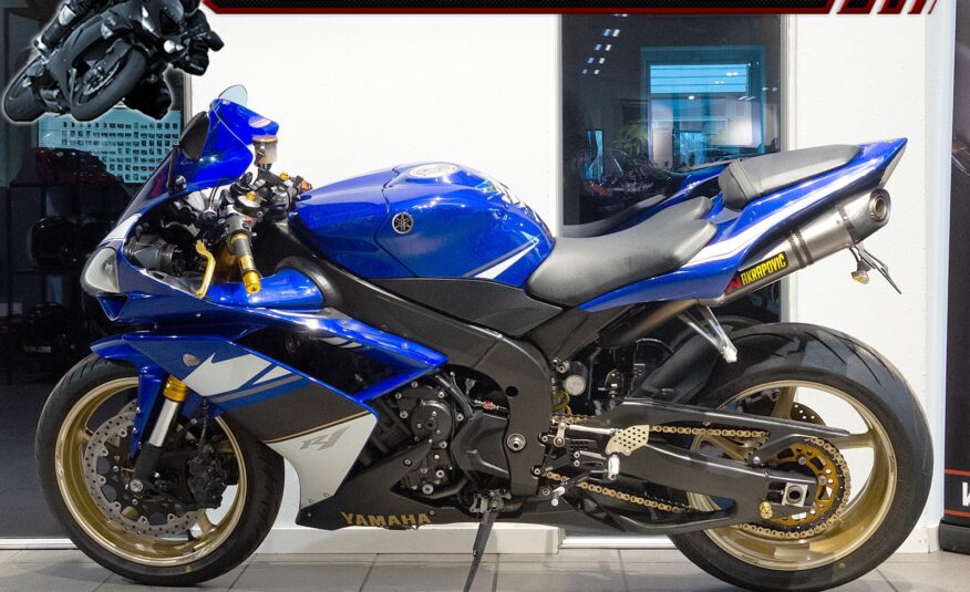 Yamaha YZF R1