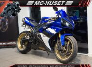 Yamaha YZF R1