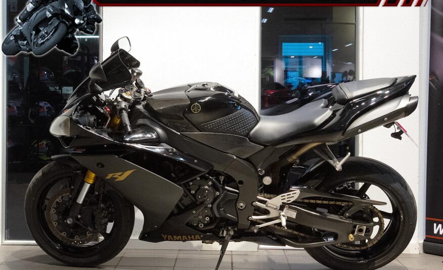 Yamaha YZF R1