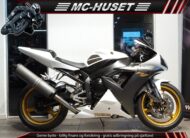 Yamaha YZF R1