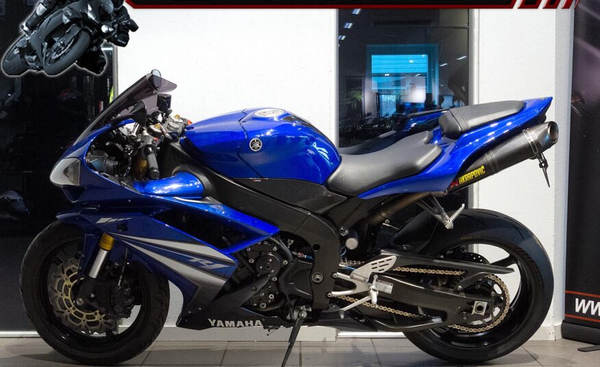 Yamaha YZF R1