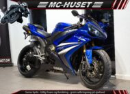 Yamaha YZF R1