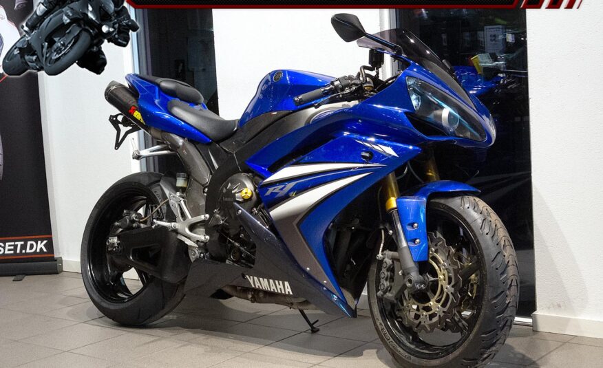 Yamaha YZF R1