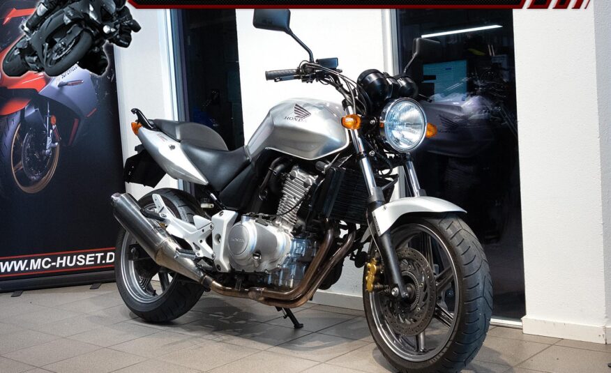 Honda CBF 500