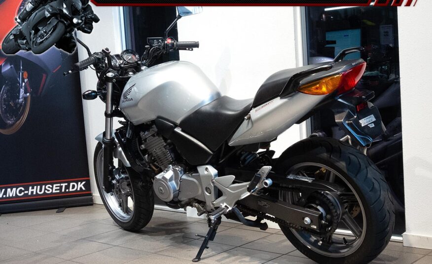 Honda CBF 500