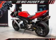 Yamaha YZF R1