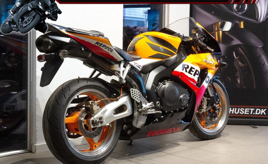 Honda CBR 1000 RR Fireblade