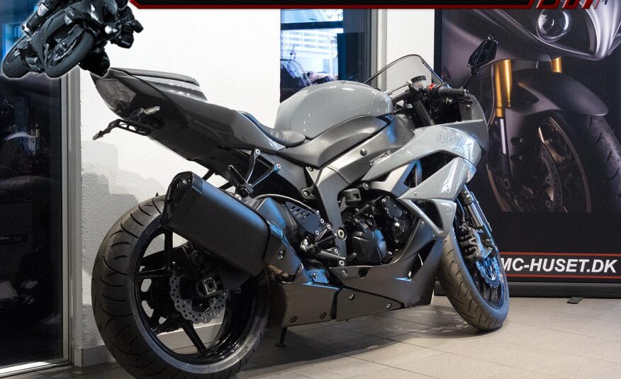 Kawasaki ZX6R