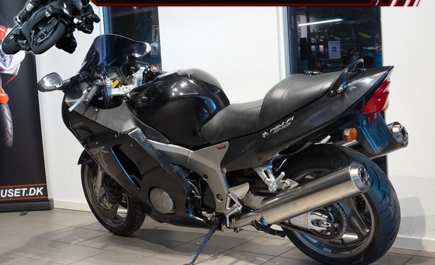 Honda CBR 1100 XX