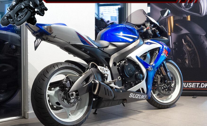 Suzuki GSXR 750