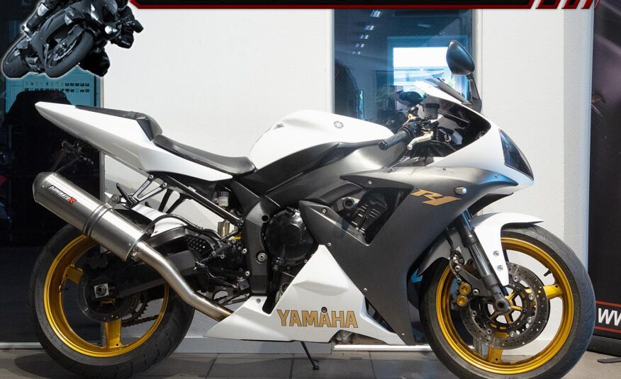 Yamaha YZF R1