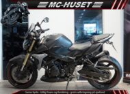 Suzuki GSR 750