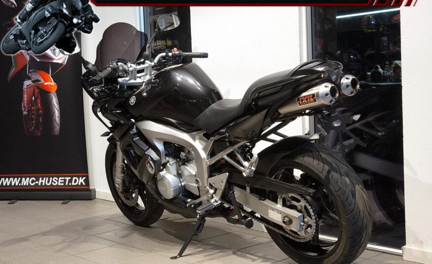 Yamaha FZ6