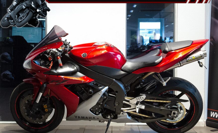 Yamaha YZF R1