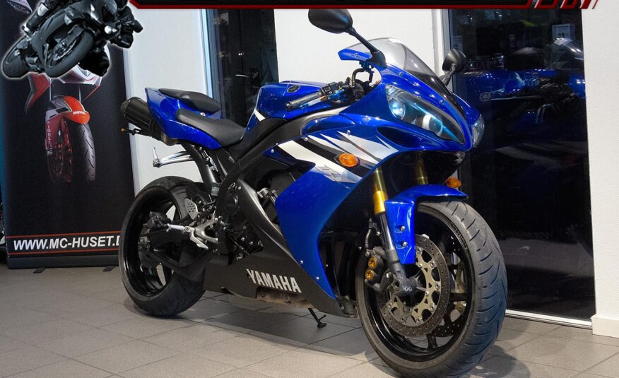 Yamaha YZF R1