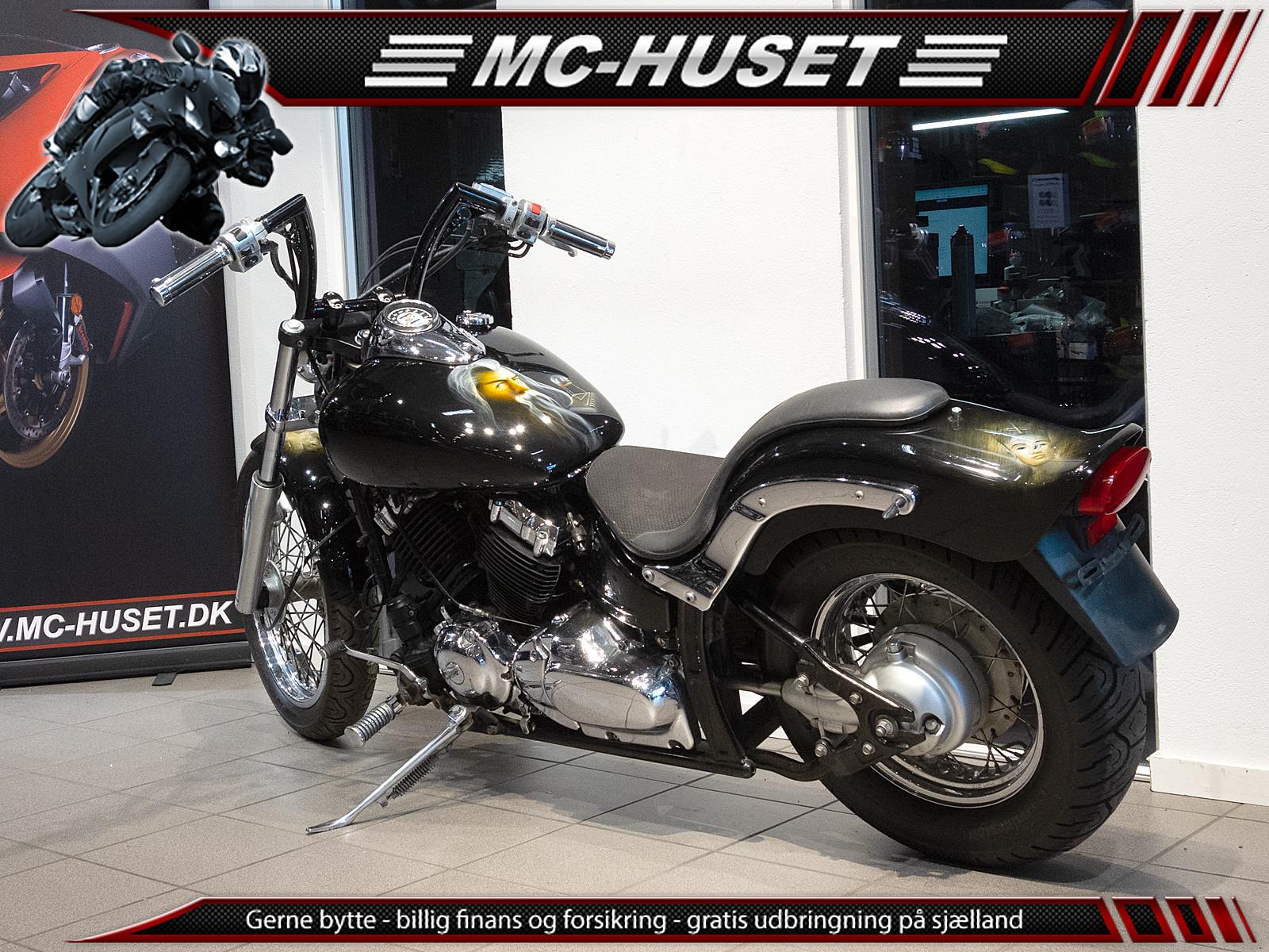 Yamaha XVS 650 Drag Star