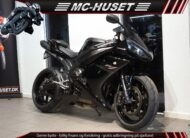 Yamaha YZF R1