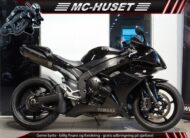 Yamaha YZF R1
