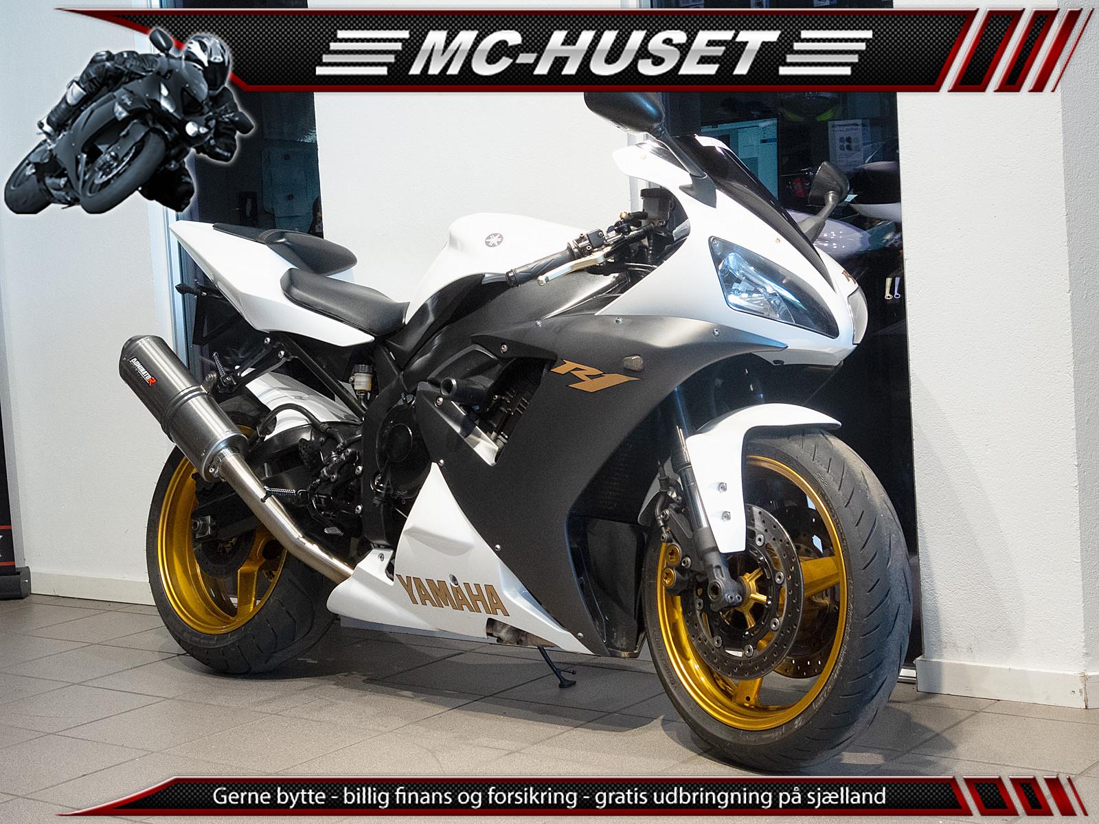 Yamaha YZF R1