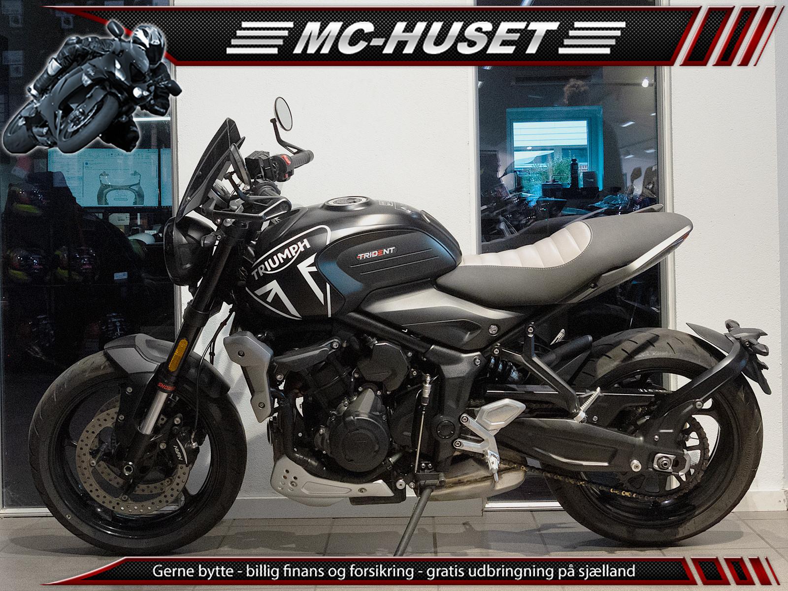 Triumph Trident