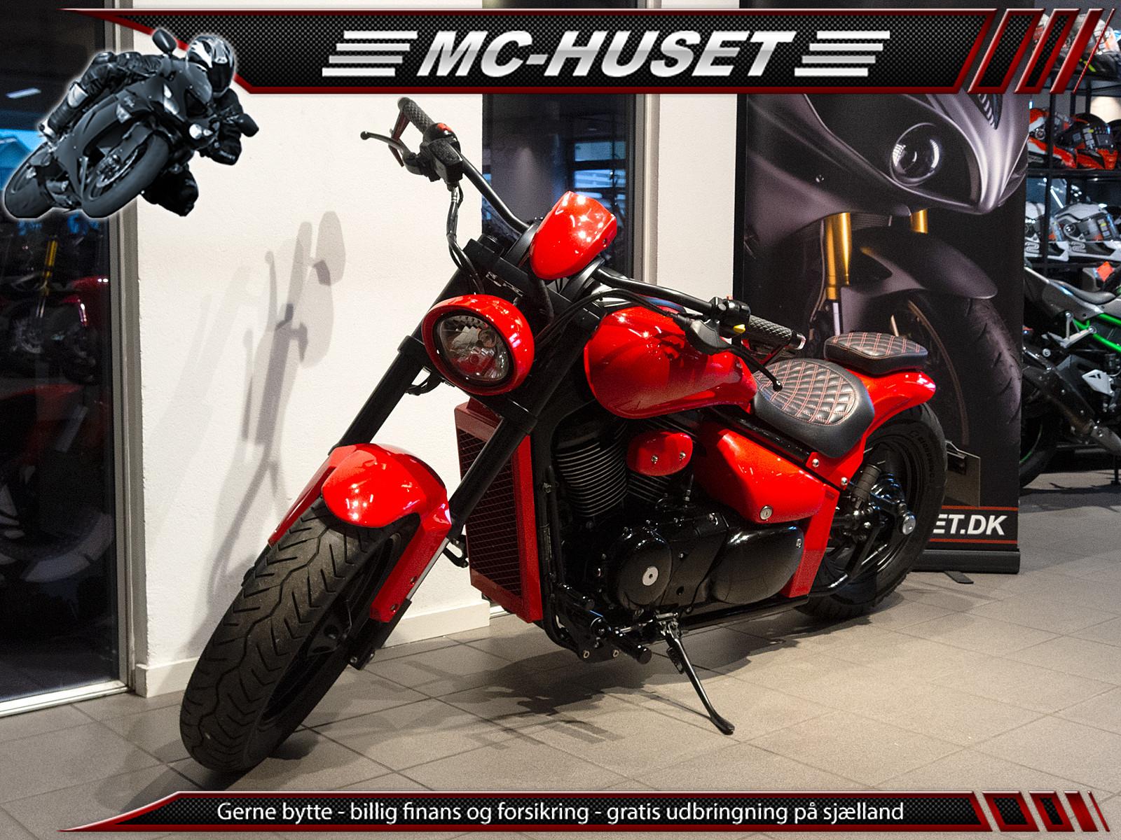 Suzuki VZ 800 Intruder
