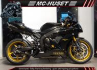 Yamaha YZF R1