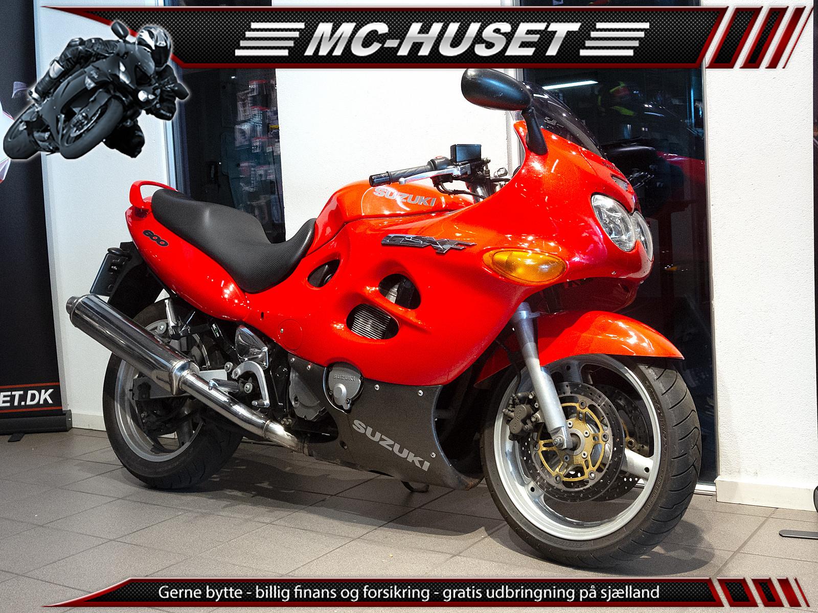 Suzuki GSX 600 F