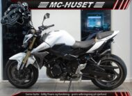 Suzuki GSR 750