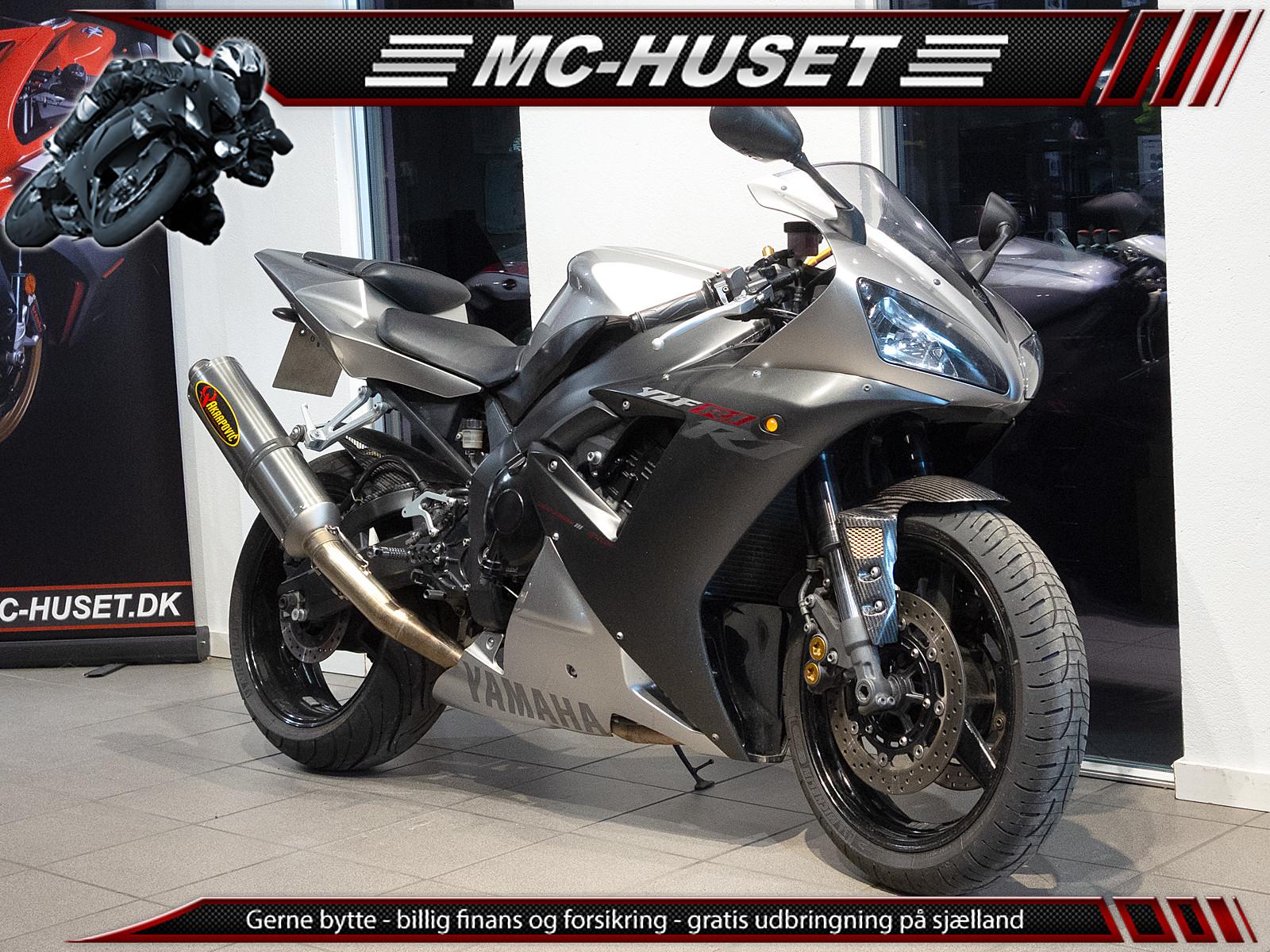 Yamaha YZF R1